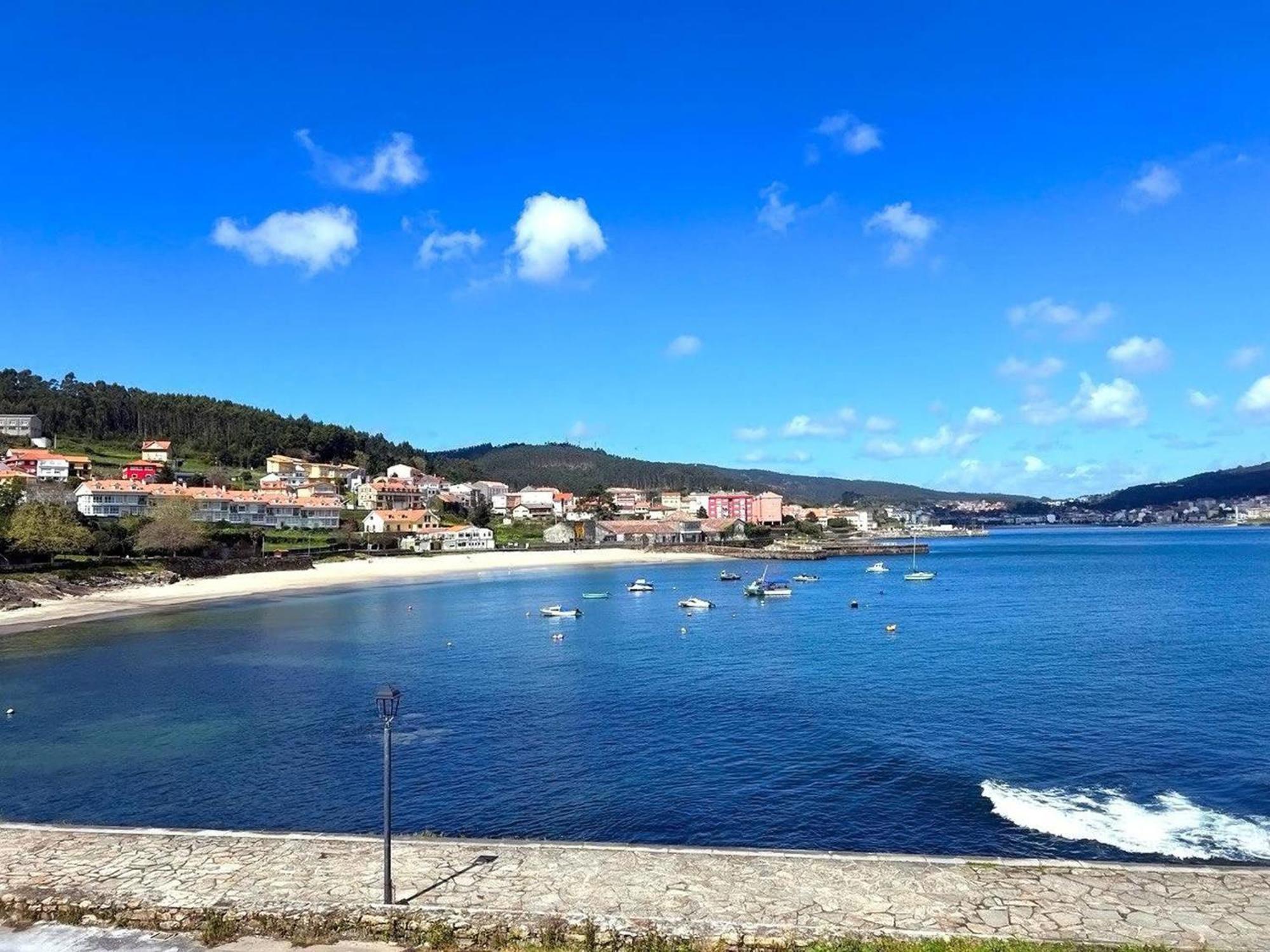 Hotel Corcubion Playa De Quenxe Δωμάτιο φωτογραφία